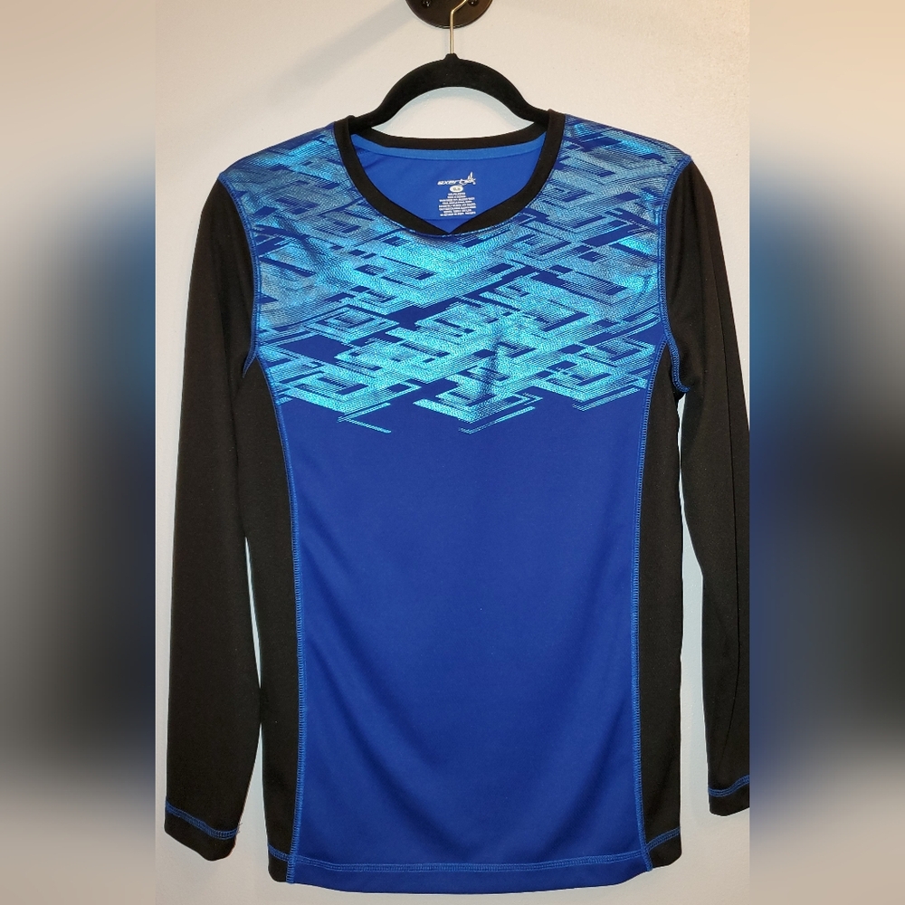 Exertek Boy's XL (18) Blue and Black Patterned Long Sleeve Tee